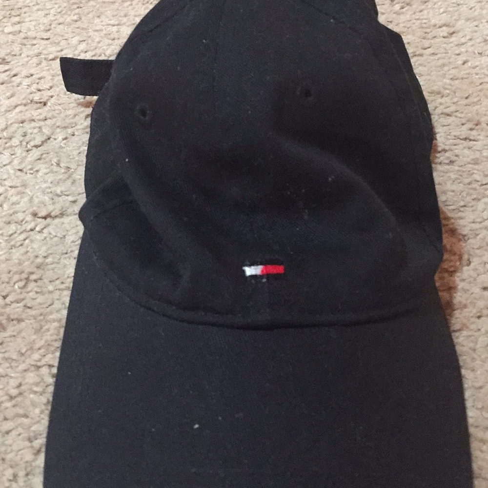 Tommy Hilfiger cap hat